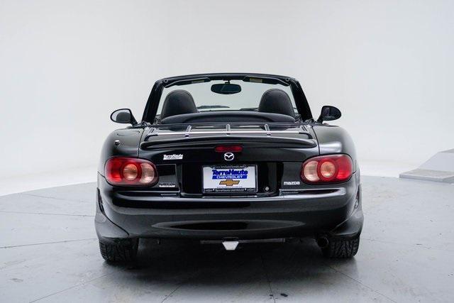 used 2003 Mazda MX-5 Miata car, priced at $9,496