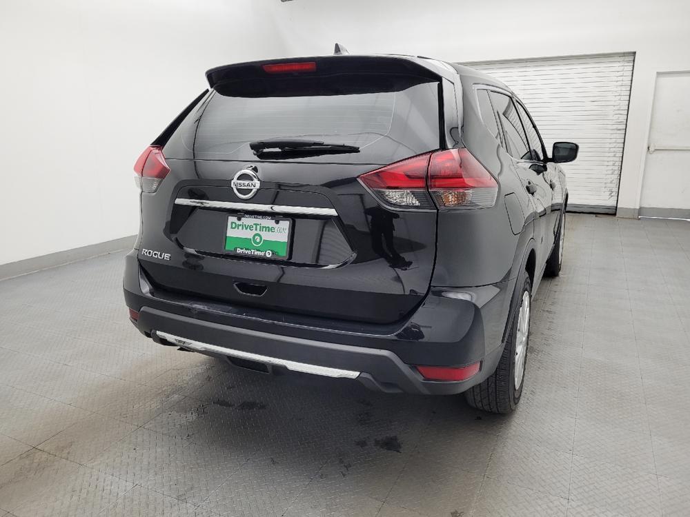 used 2020 Nissan Rogue car, priced at $17,395