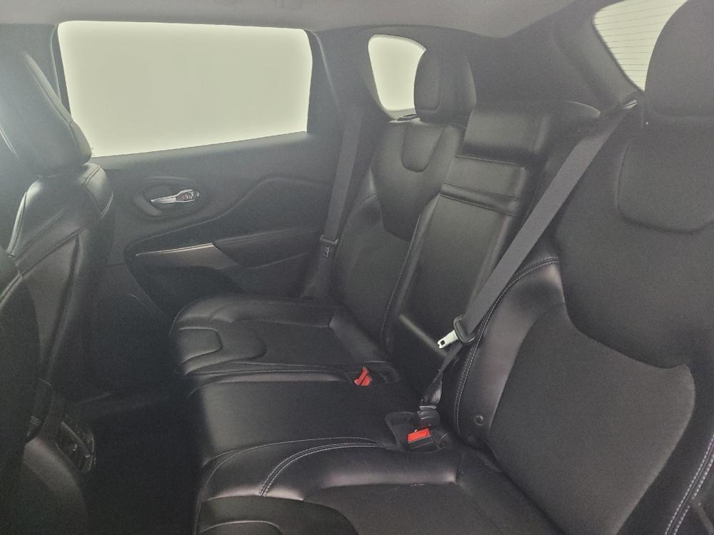used 2019 Jeep Cherokee car, priced at $21,895