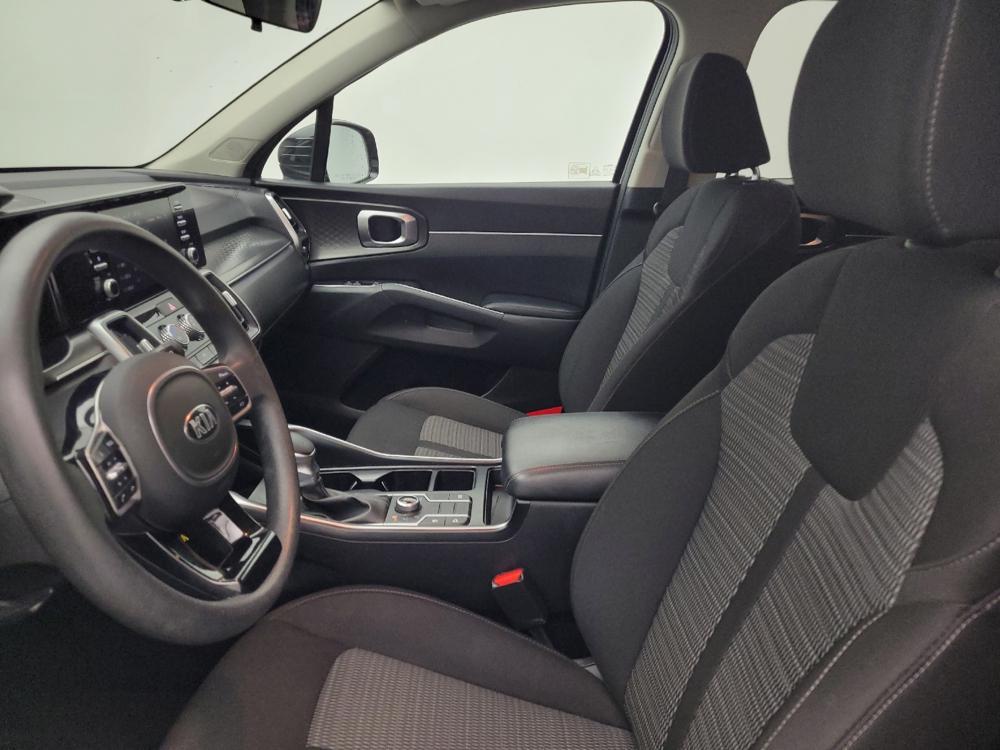 used 2021 Kia Sorento car, priced at $21,895