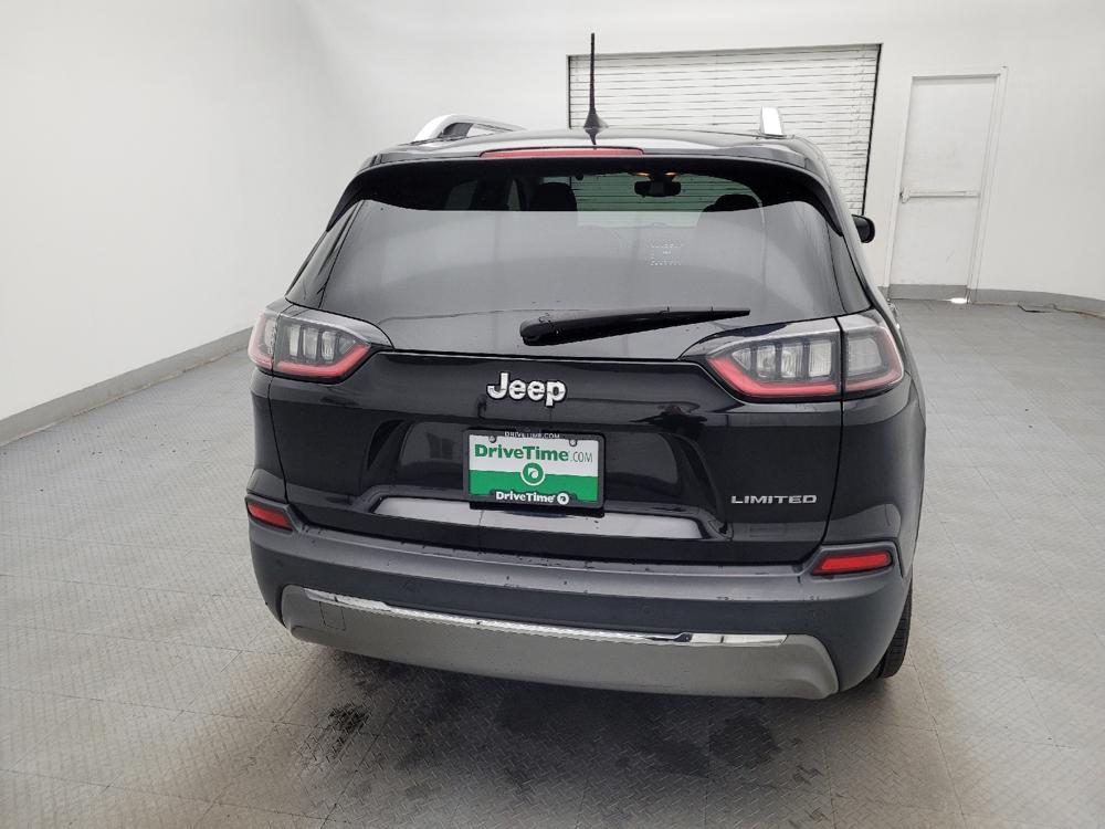 used 2019 Jeep Cherokee car, priced at $17,195
