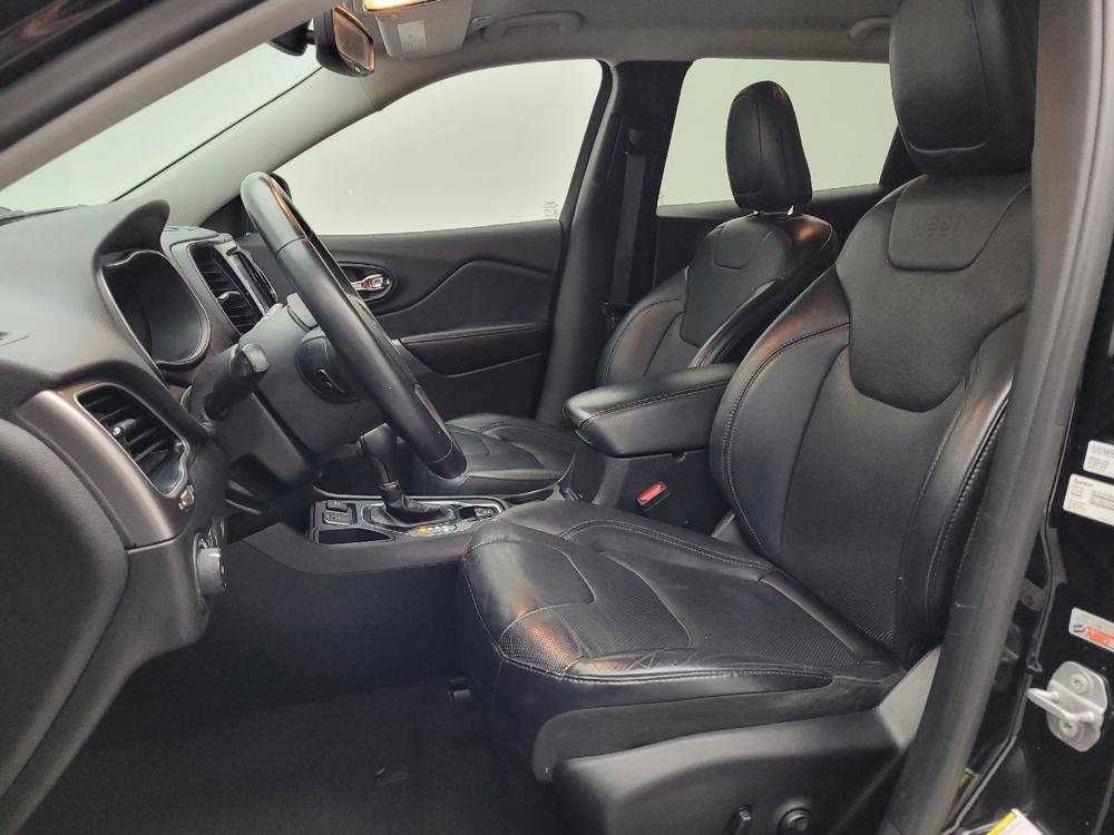 used 2019 Jeep Cherokee car, priced at $17,195