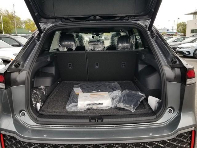 new 2026 Volkswagen Tiguan car, priced at $41,785