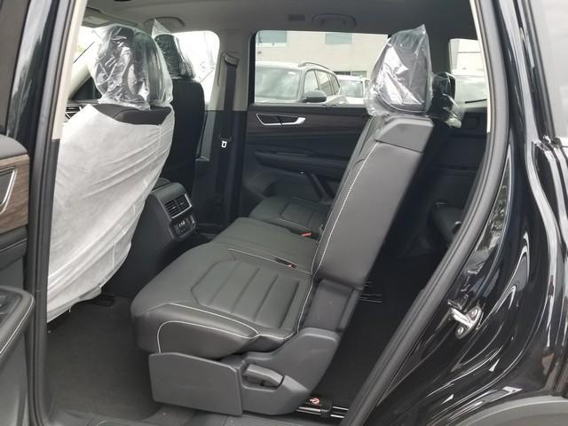 new 2026 Volkswagen Atlas car, priced at $52,686