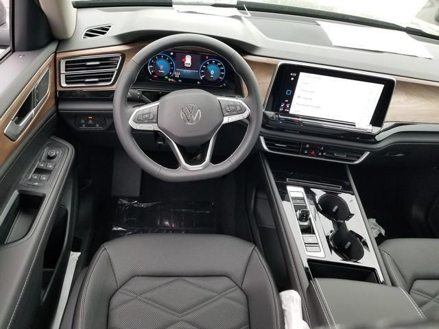 new 2026 Volkswagen Atlas car, priced at $50,028