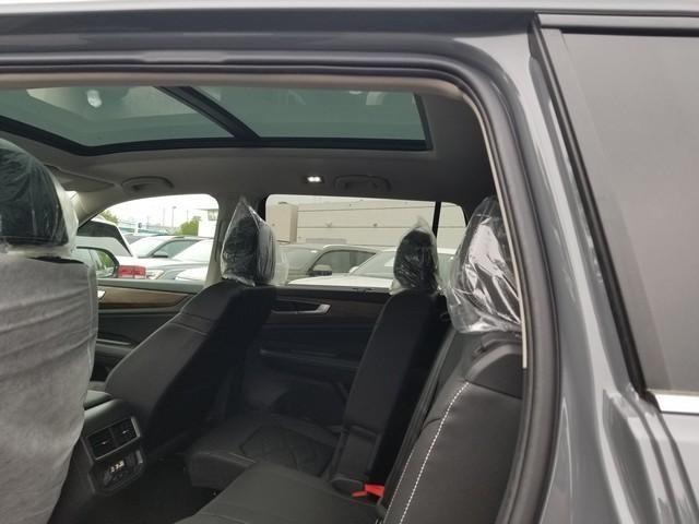 new 2026 Volkswagen Atlas car, priced at $50,028