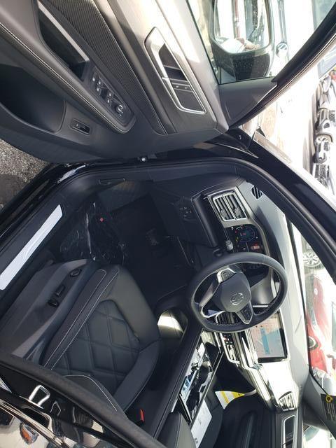 new 2026 Volkswagen Atlas Cross Sport car, priced at $47,578