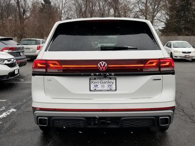 new 2026 Volkswagen Atlas car, priced at $52,276