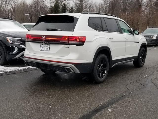 new 2026 Volkswagen Atlas car, priced at $52,276