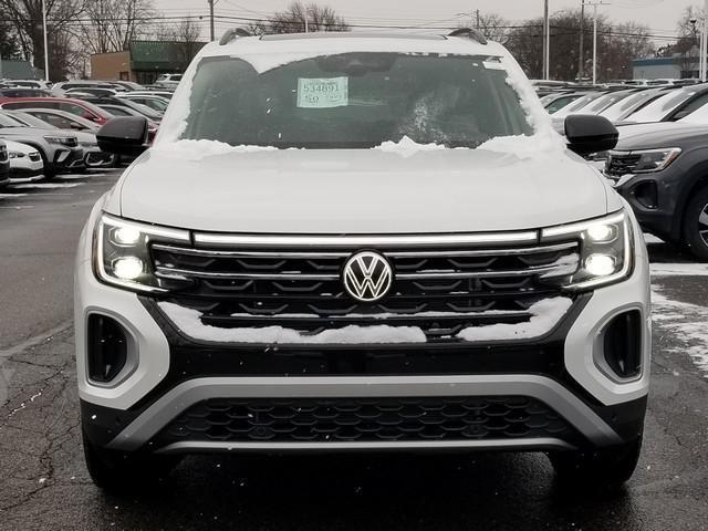 new 2026 Volkswagen Atlas car, priced at $52,276