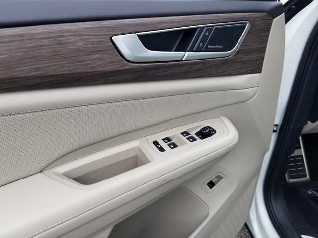 new 2026 Volkswagen Atlas car, priced at $58,151