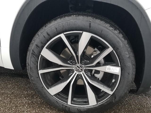 new 2026 Volkswagen Atlas Cross Sport car, priced at $56,582