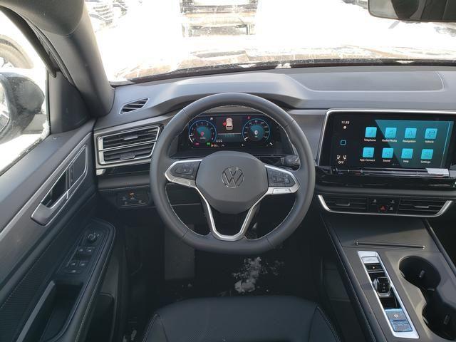 new 2026 Volkswagen Atlas Cross Sport car, priced at $42,912