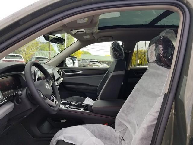 new 2026 Volkswagen Atlas car, priced at $51,566