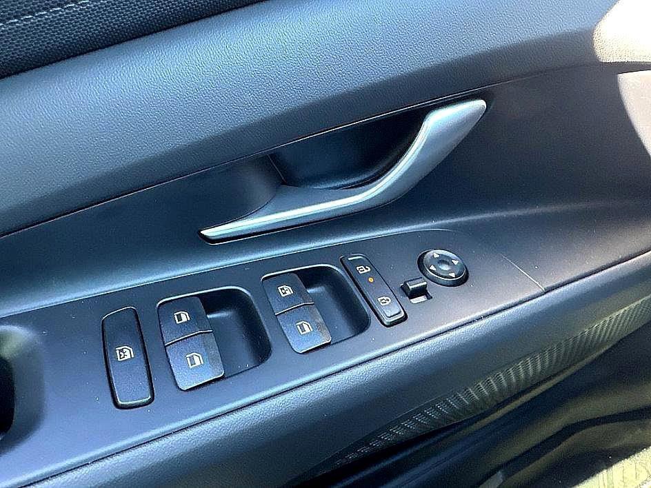 new 2026 Hyundai ELANTRA HEV car, priced at $25,732