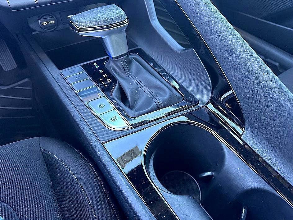 new 2026 Hyundai ELANTRA HEV car, priced at $25,732