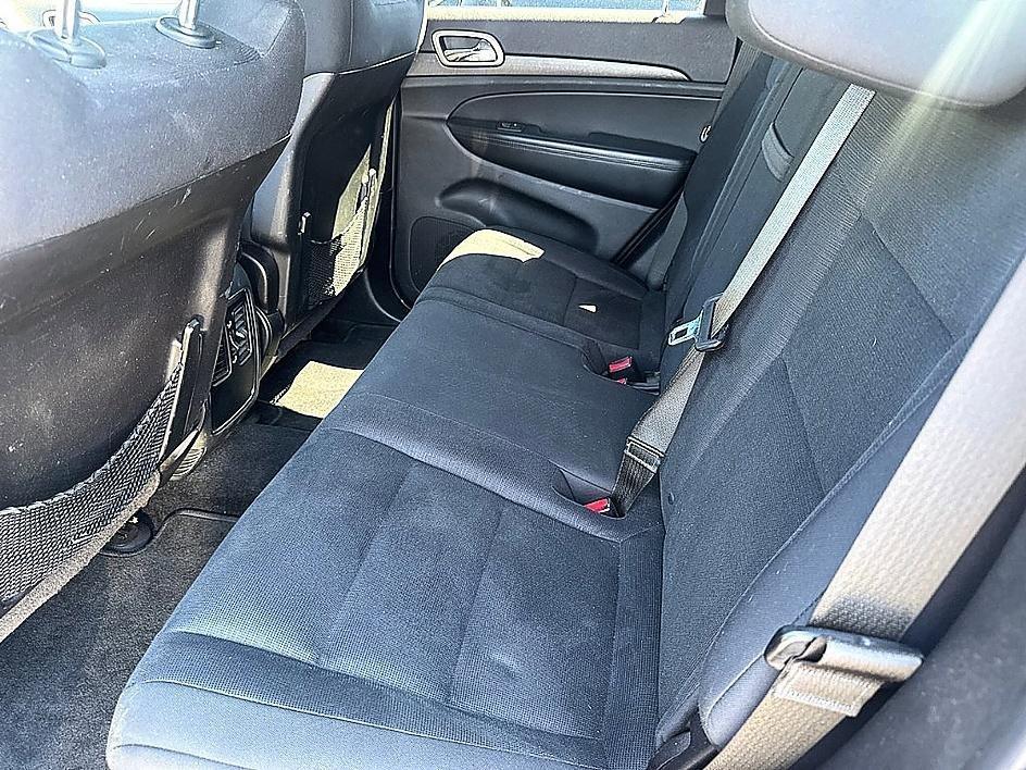 used 2015 Jeep Grand Cherokee car, priced at $11,527