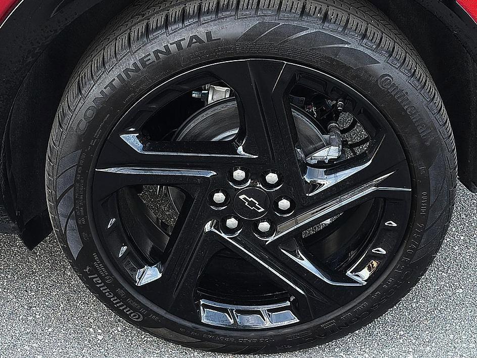 used 2025 Chevrolet Equinox EV car, priced at $27,799