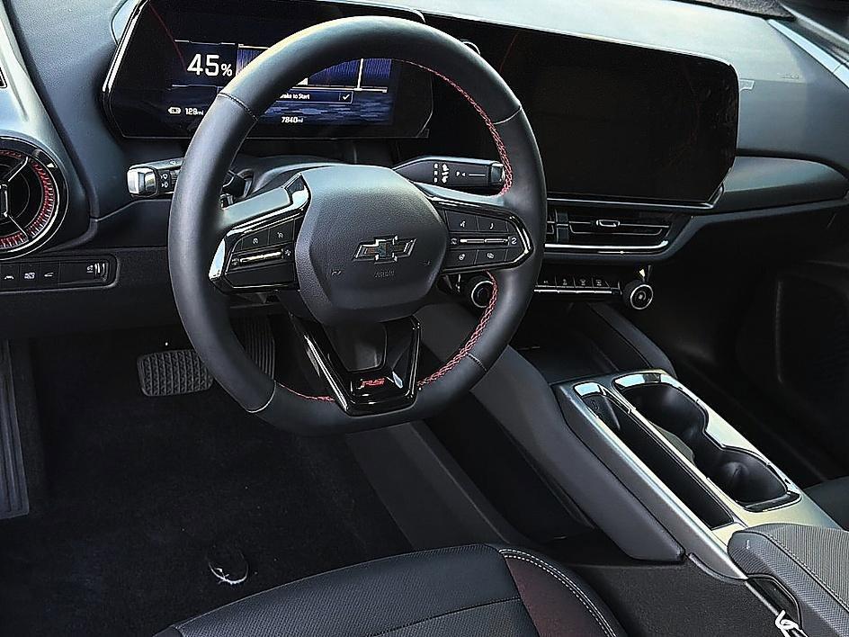 used 2025 Chevrolet Equinox EV car, priced at $27,799