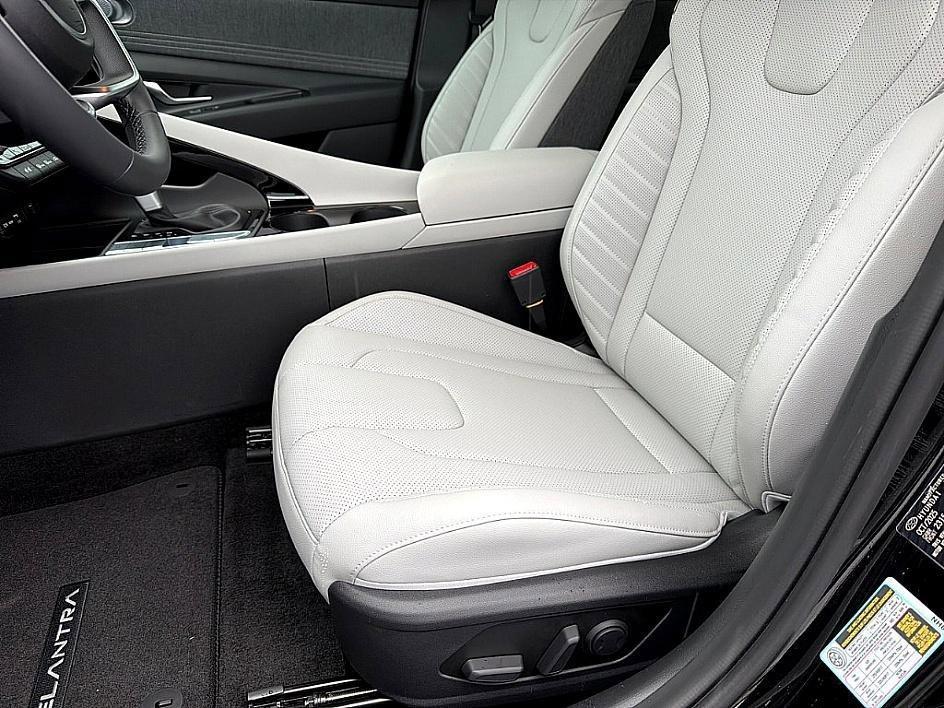 new 2026 Hyundai ELANTRA HEV car, priced at $29,997
