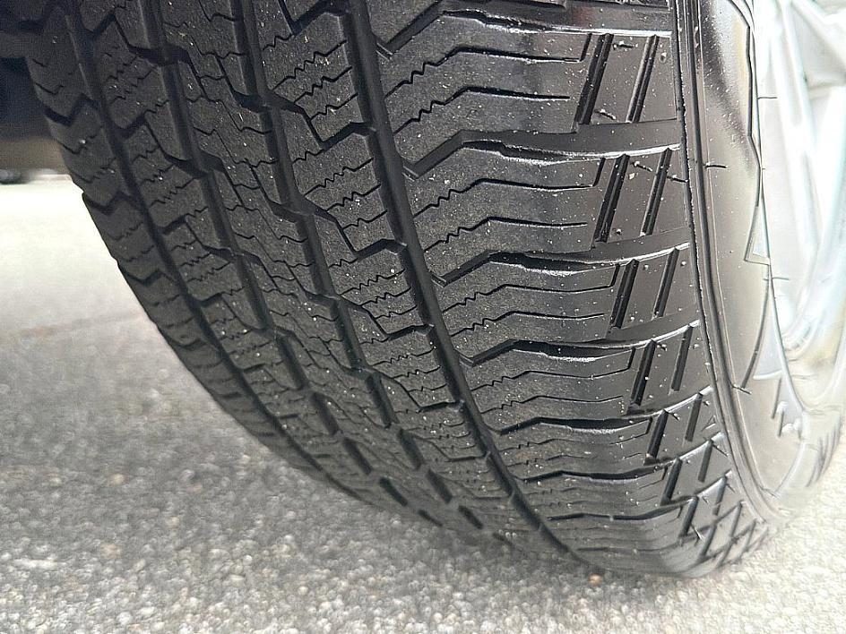 used 2021 Ford Explorer car, priced at $20,729