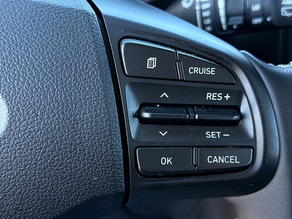 used 2022 Hyundai Venue car, priced at $13,599