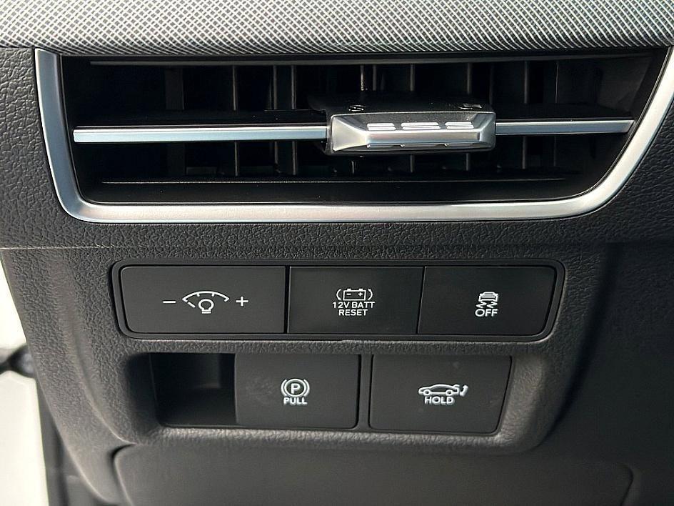 new 2026 Hyundai Sonata Hybrid car, priced at $39,051