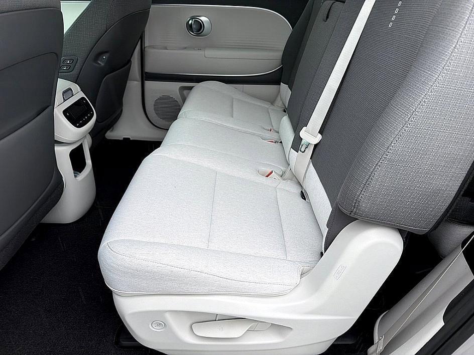 new 2026 Hyundai IONIQ 9 car, priced at $53,958