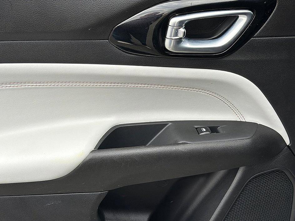 used 2025 Jeep Compass car, priced at $23,499