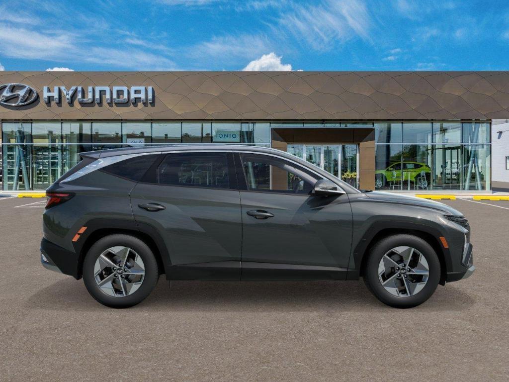 new 2026 Hyundai TUCSON Hybrid car, priced at $38,003