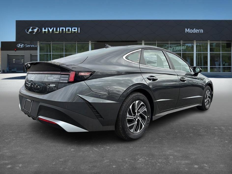 new 2026 Hyundai Sonata Hybrid car, priced at $29,708