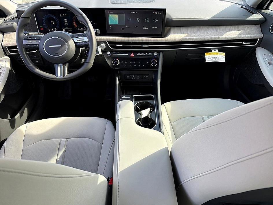 used 2025 Hyundai Sonata Hybrid car, priced at $24,299