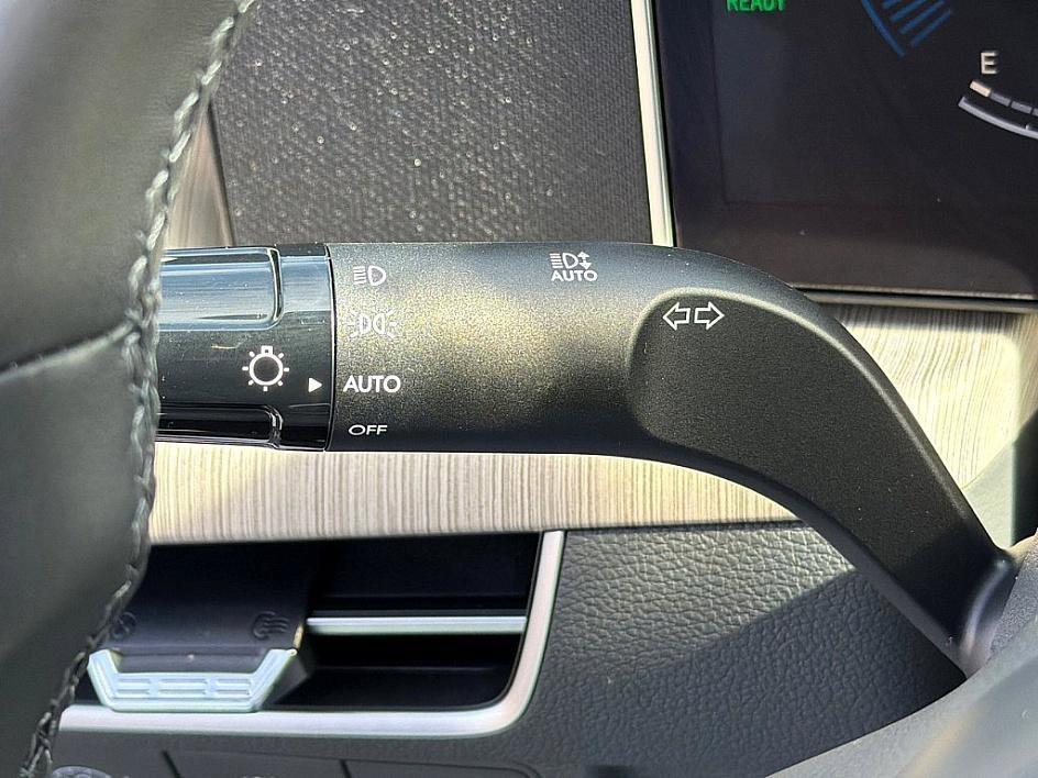 used 2025 Hyundai Sonata Hybrid car, priced at $24,299