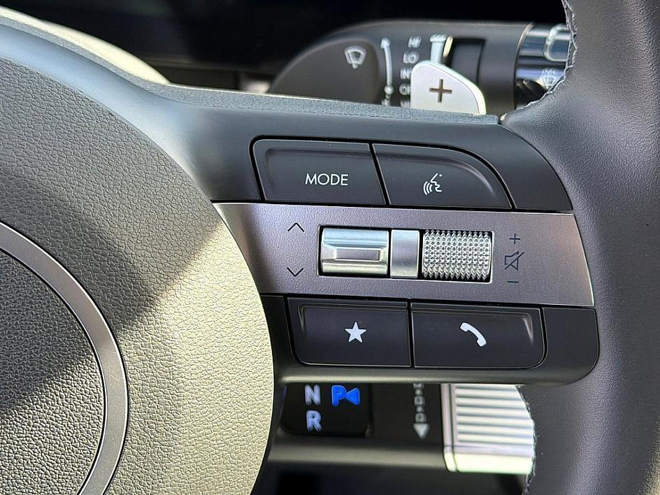 used 2025 Hyundai Sonata Hybrid car, priced at $24,299