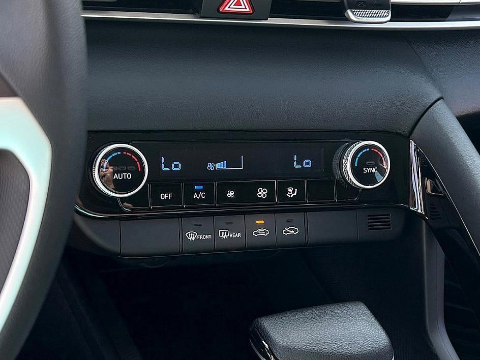 new 2026 Hyundai ELANTRA HEV car, priced at $25,732