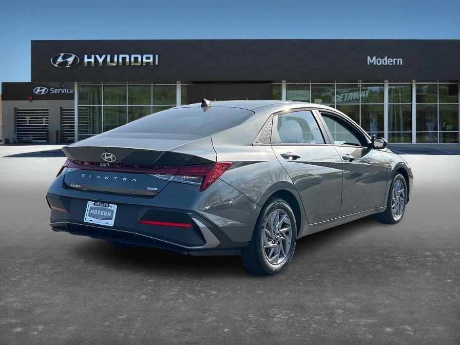 new 2026 Hyundai ELANTRA HEV car, priced at $25,732