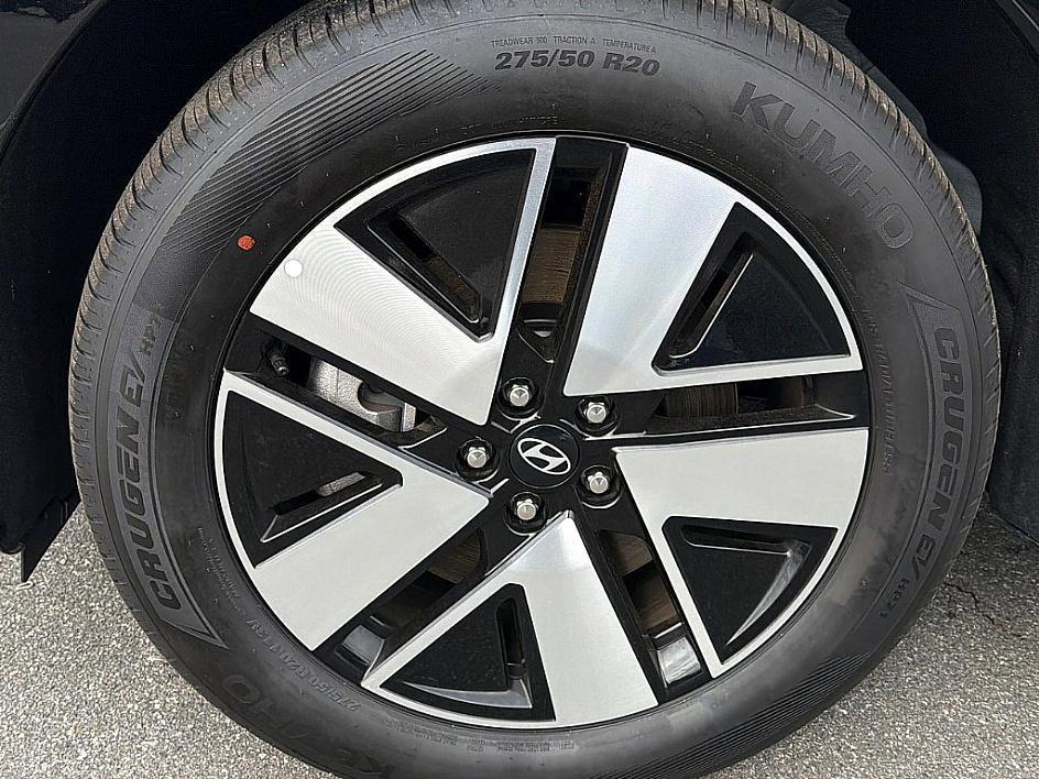 new 2026 Hyundai IONIQ 9 car, priced at $57,569