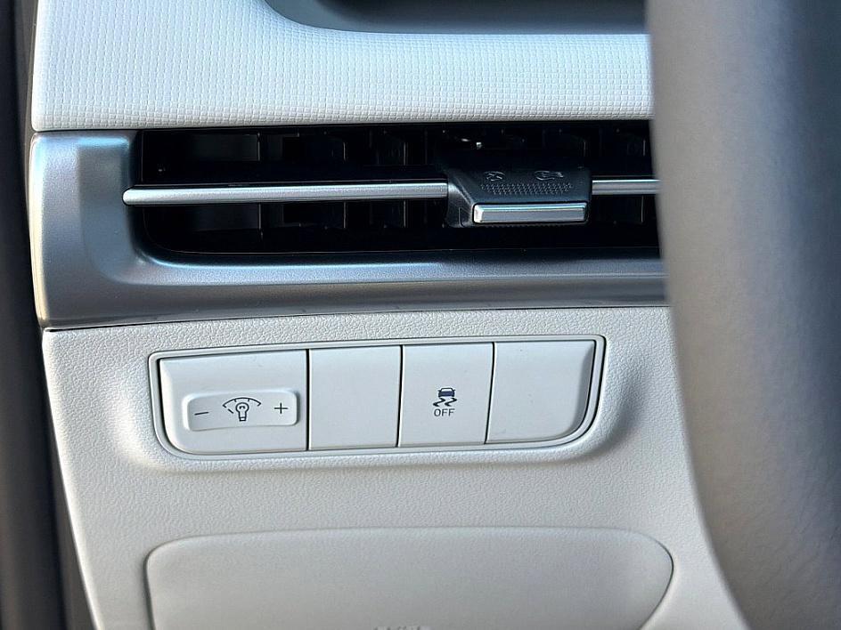 new 2026 Hyundai Tucson car, priced at $29,252