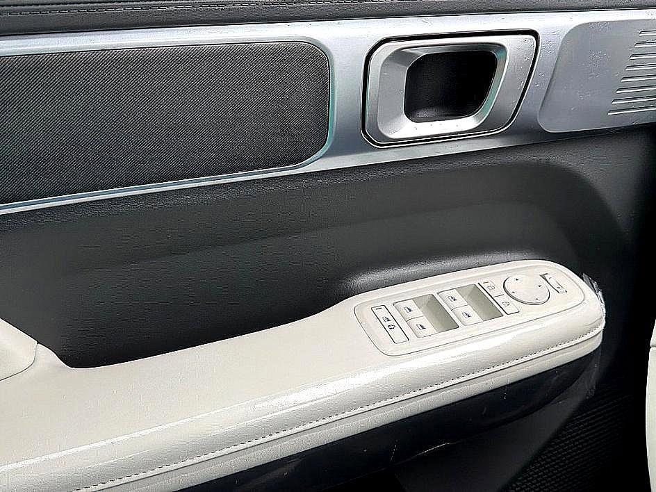 new 2026 Hyundai SANTA FE HEV car, priced at $40,598