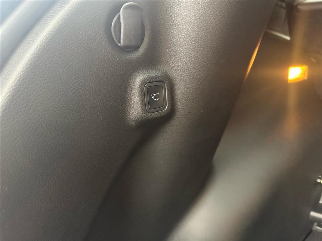 new 2026 Jeep Compass car, priced at $34,395