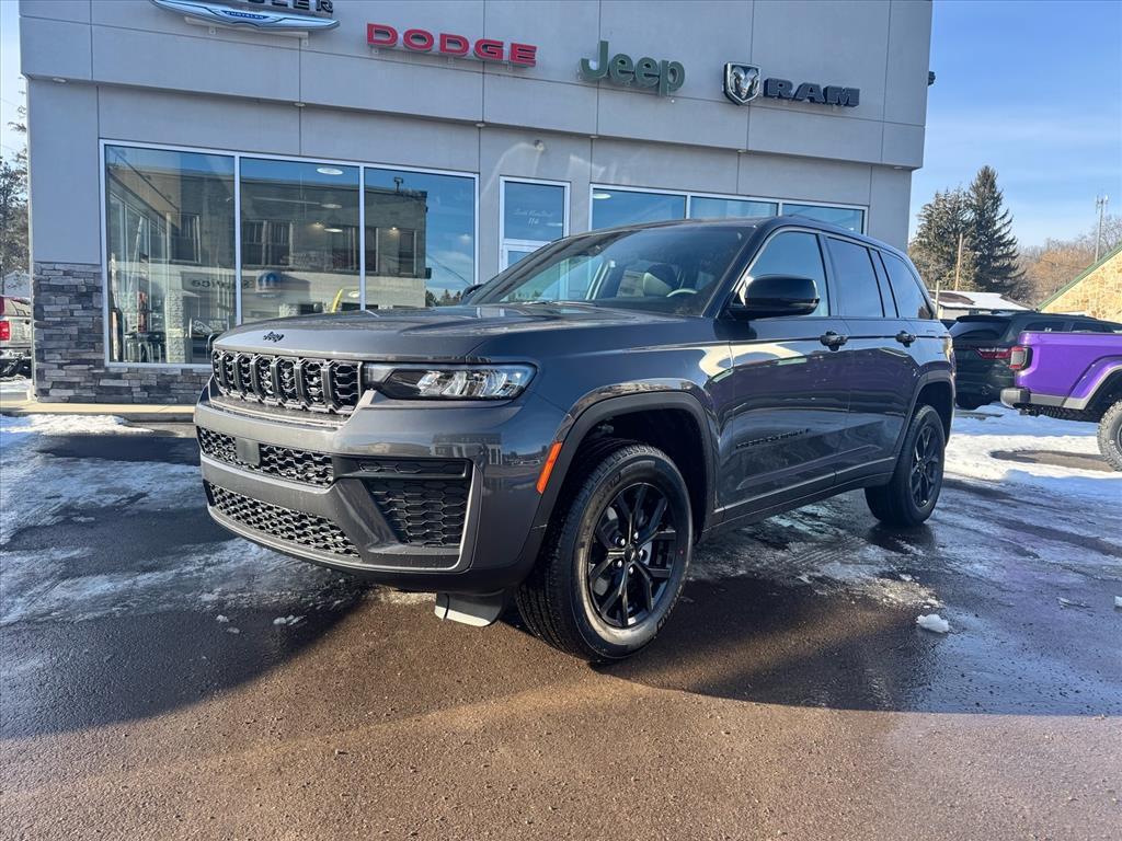 new 2026 Jeep Grand Cherokee car, priced at $47,579