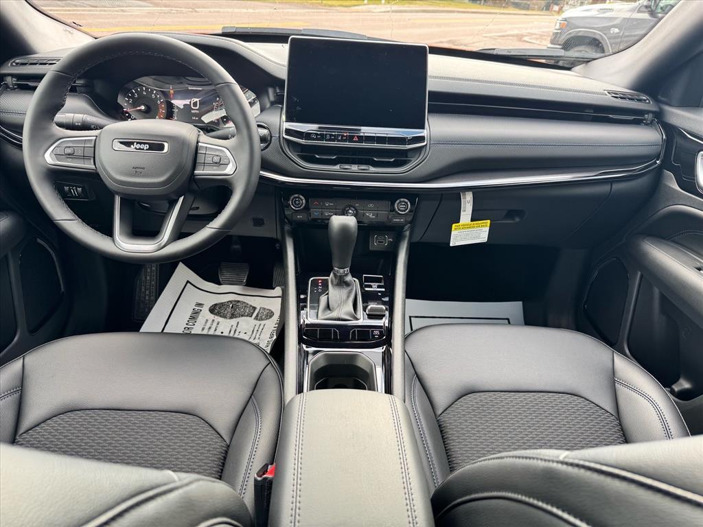 new 2026 Jeep Compass car, priced at $32,305