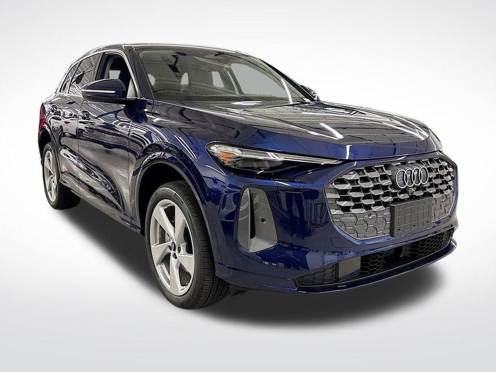 new 2025 Audi Q5 car, priced at $57,500
