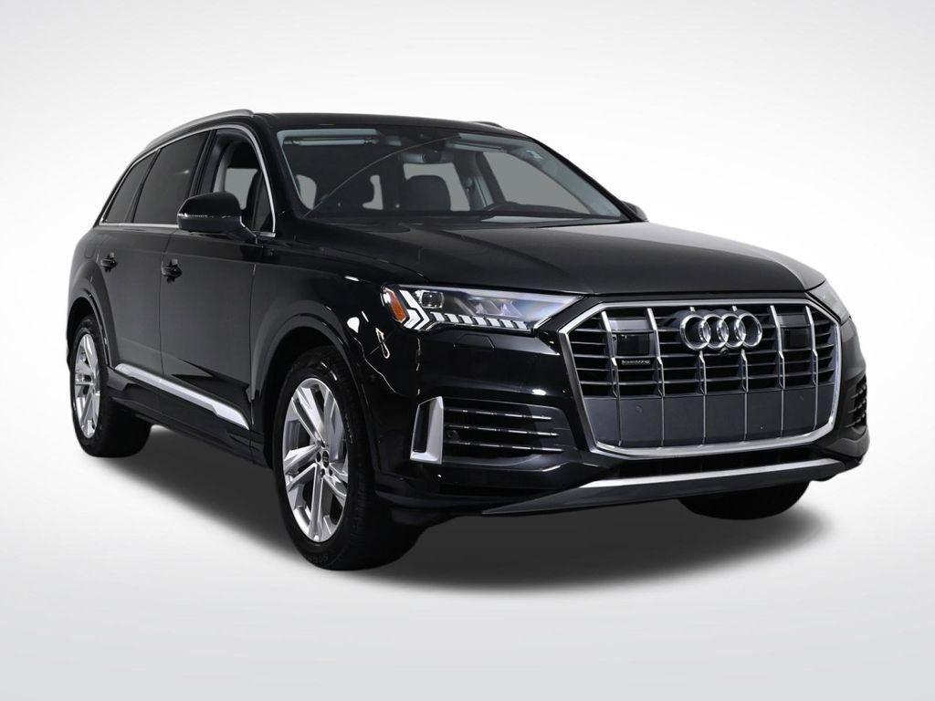 used 2023 Audi Q7 car, priced at $49,500