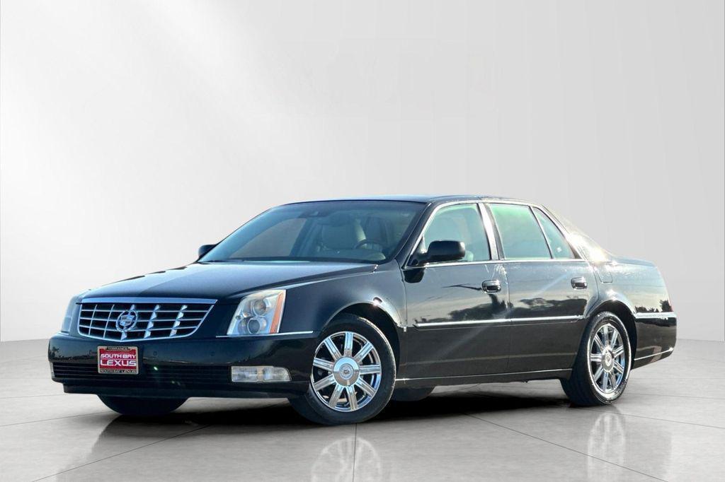 used 2008 Cadillac DTS car, priced at $5,900
