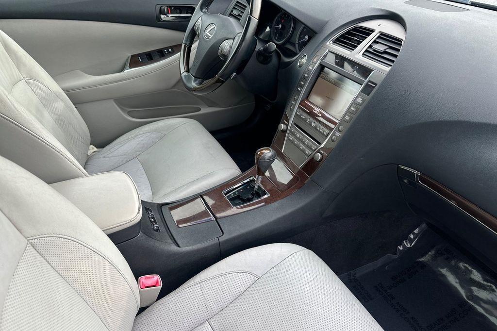 used 2011 Lexus ES 350 car, priced at $10,900