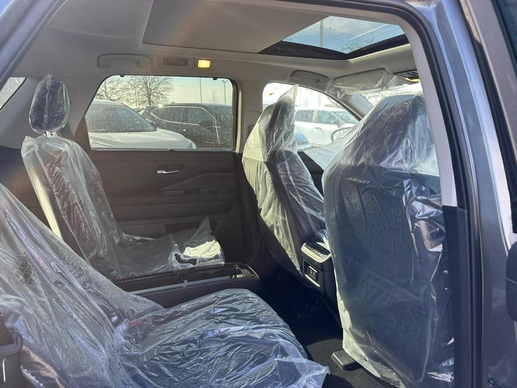 new 2026 Nissan Pathfinder car, priced at $44,838