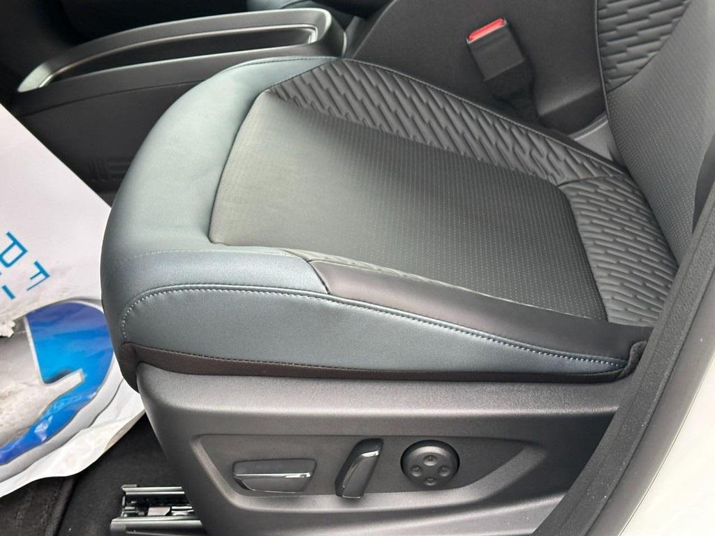 new 2026 Nissan Leaf car, priced at $40,210