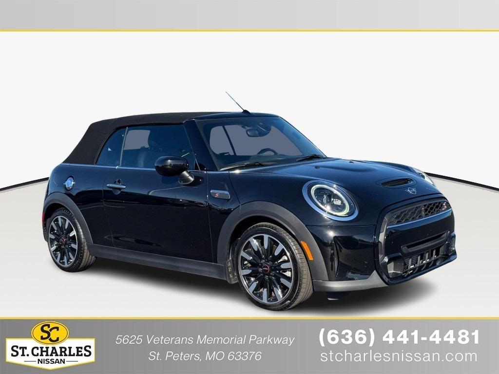 used 2022 MINI Convertible car, priced at $24,998