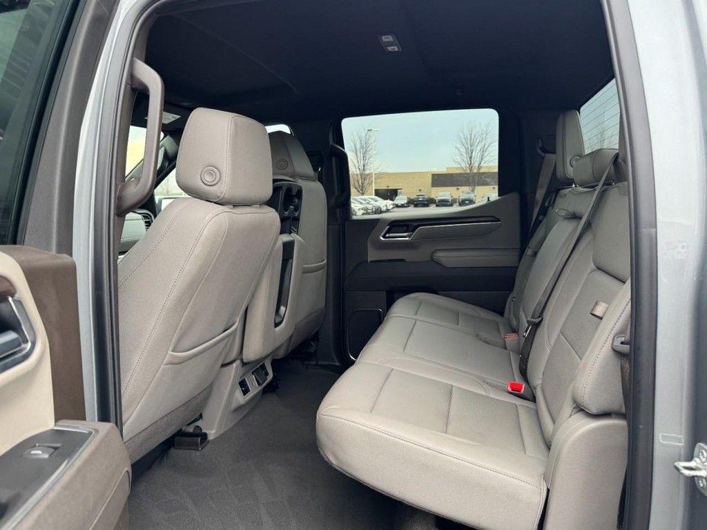 used 2025 GMC Sierra 1500 car, priced at $44,998